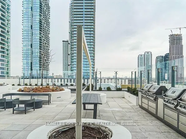 5 Buttermill Ave, Vaughan, ON