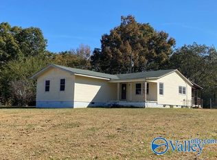 9701 Tabor Rd, Gadsden, AL 35904