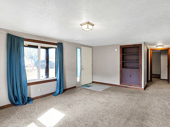4th image of 1529 Bailey Dr