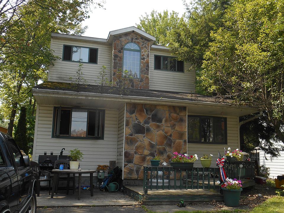 1st image of 817 N McKinley Ave