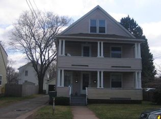 18 Hollister St, Manchester, CT 06042