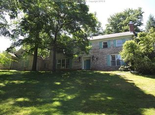 921 Newton Rd, Charleston, WV 25314