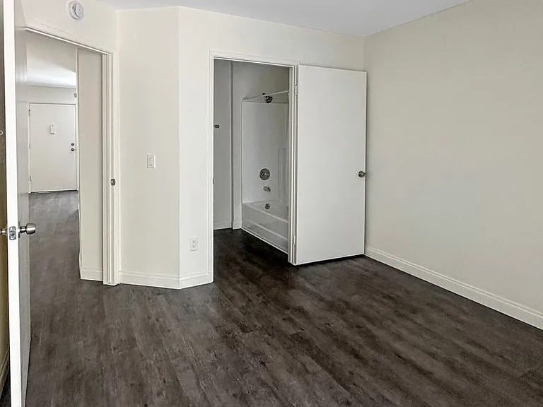 1605 Presioca St #A3 — Photo 10