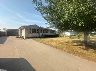 1018 W Mary St, Ottumwa, IA 52501