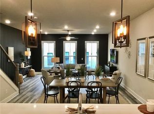 271 Mitchell Ln, Woodstock, GA 30188