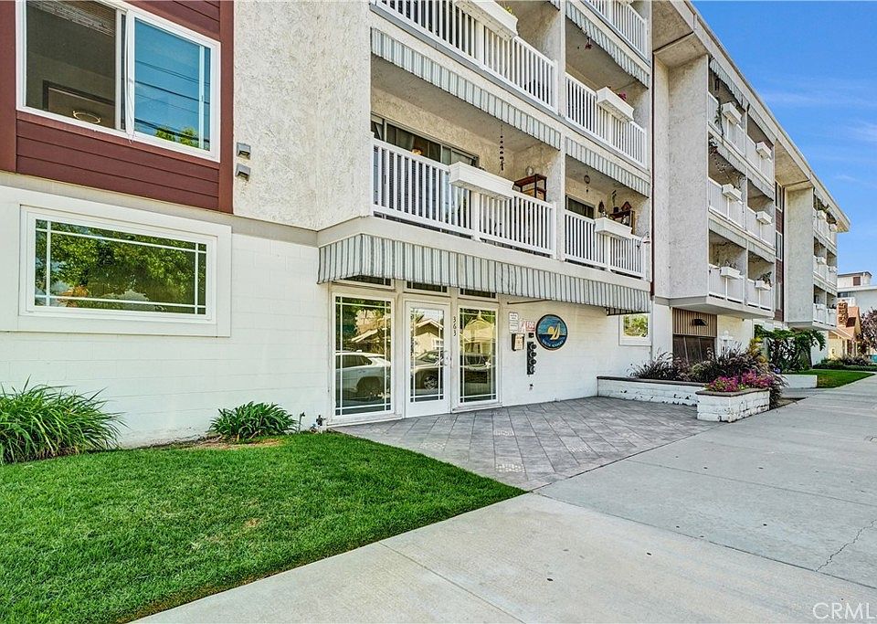 1st image of 363 Newport Ave Unit 113