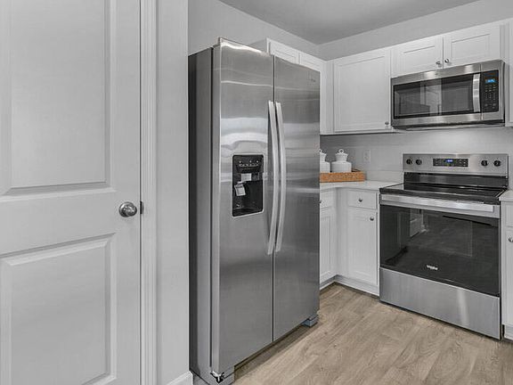 5th image of 7264 Longleaf Road