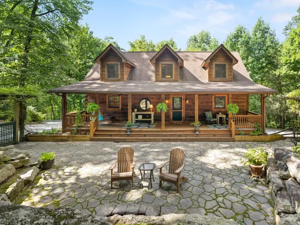 731 Corsica Ln, Saluda, NC 28773