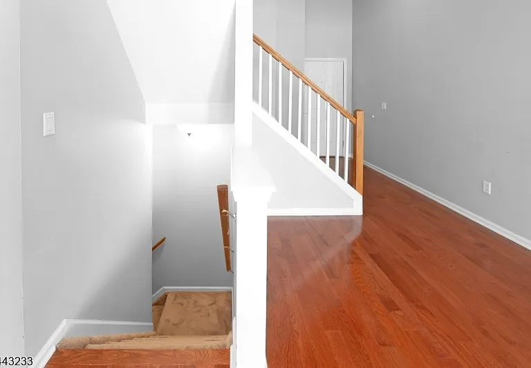 418 Dalton Ct — Photo 30