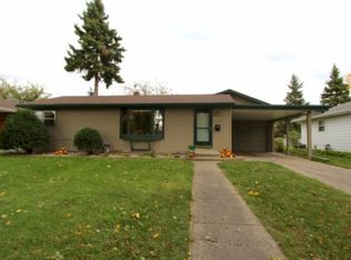 2312 7th St S, Moorhead, MN 56560