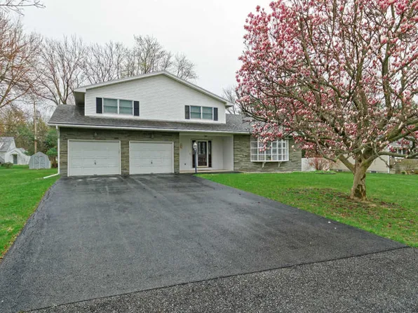 6 Wilson Dr, Glenville, NY 12302