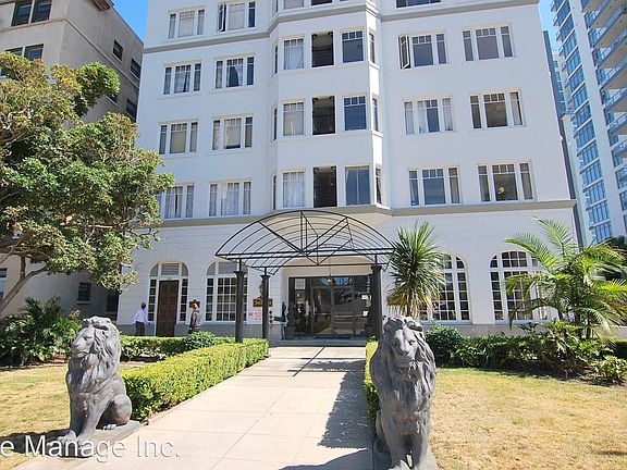 2nd image of 360 Ocean Blvd Unit 1006