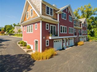 265 Post Rd APT 12, Warwick, RI 02888