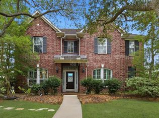 3130 Red Maple Dr, Friendswood, TX 77546