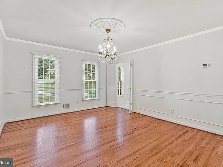1171 Foxhound Ct — Photo 36