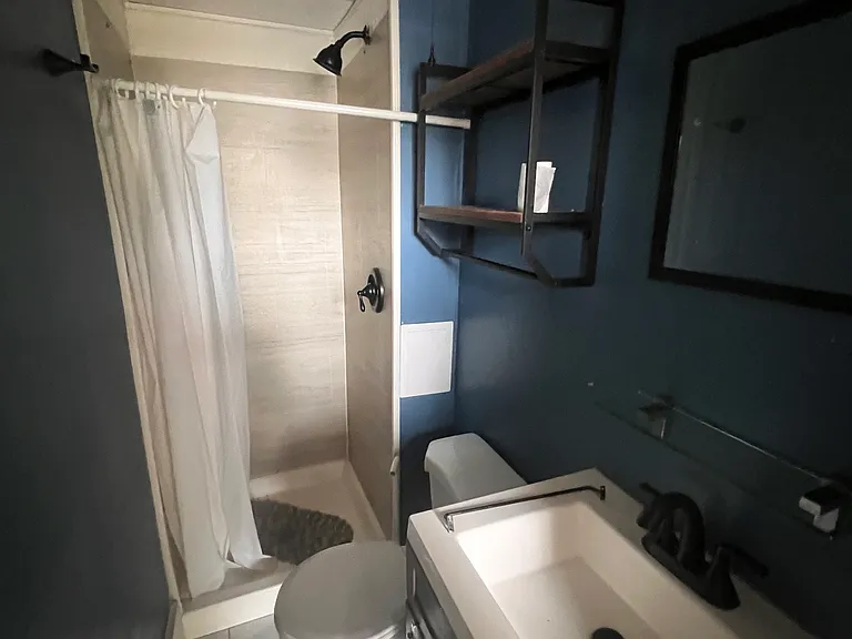 12 Railroad St #1 — Photo 9