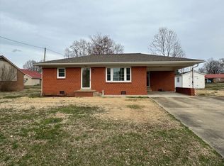 126 N Hunt St, Sharon, TN 38255