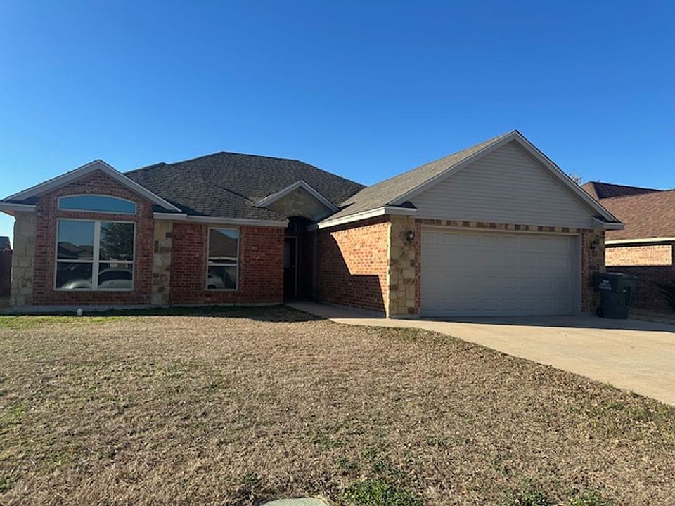 1st image of 1317 Briar Cliff Path