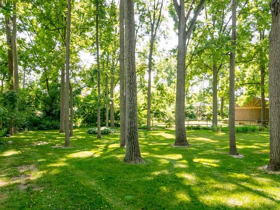 5th image of 2120 Garden Homes Ct