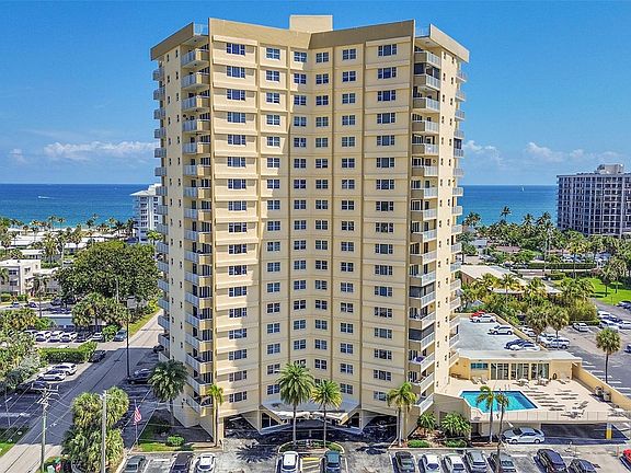 2nd image of 1200 Hibiscus Avenue #203