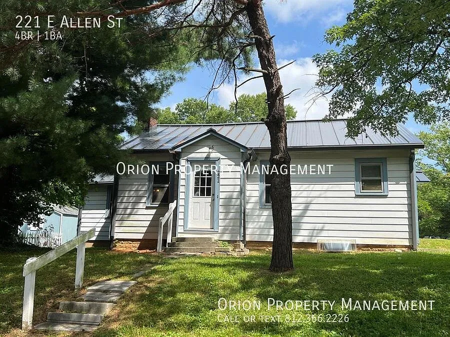 221 E Allen St