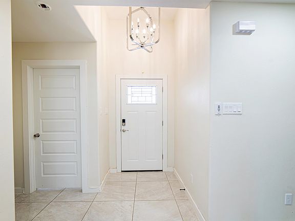 2nd image of 5108 Plasencia Ln