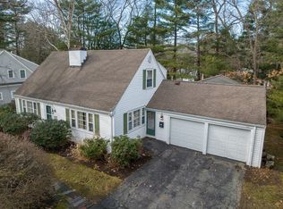 66 Pilgrim Rd, Wellesley, MA 02481
