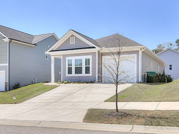 2nd image of 107 Candleberry Dr