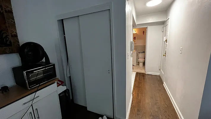 Rented by HOLTON REAL ESTATE INC. | media 12