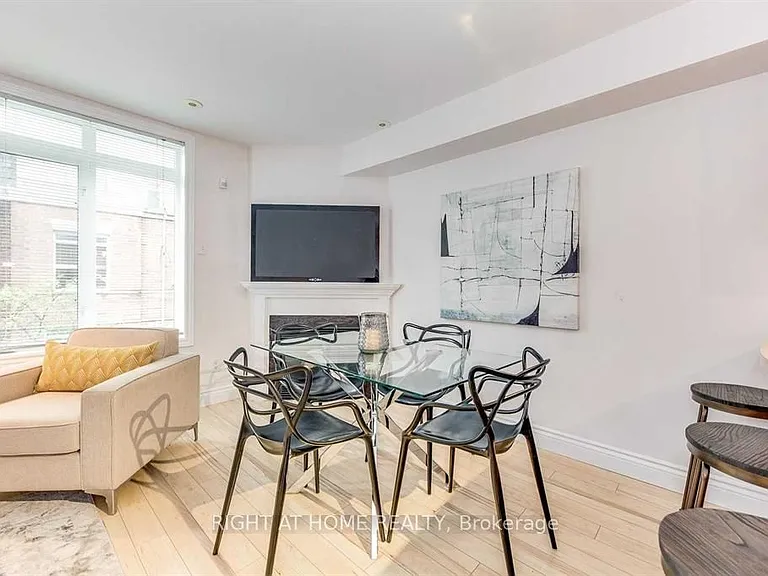 415 Jarvis St #327 — Photo 7