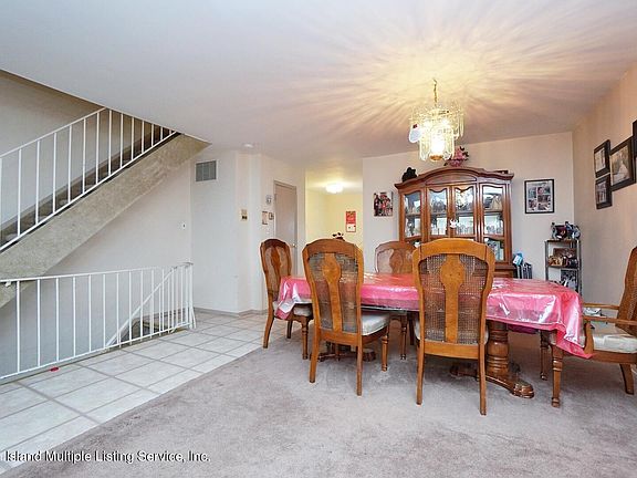 4th image of 140 Dinsmore St APT B