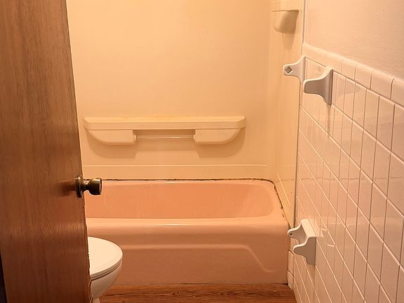 5th image of 10505 Chapman Hwy APT 1