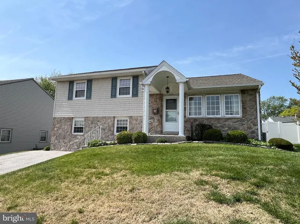 244 Talbot Dr, Broomall, PA 19008
