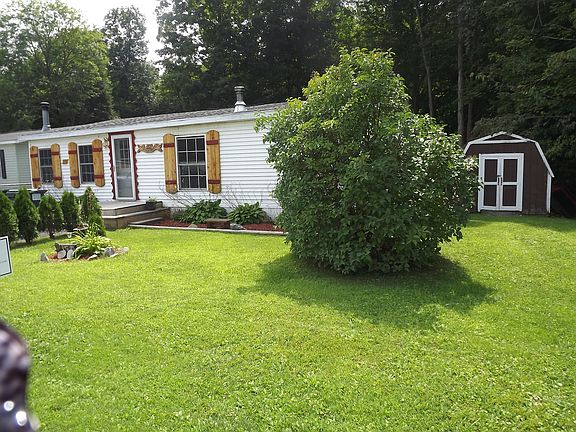 2nd image of 27 Arbor Ave