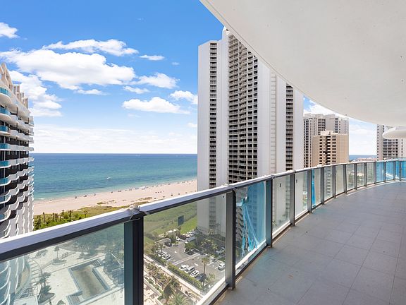 2nd image of 3100 N Ocean Dr #Zd1p9w