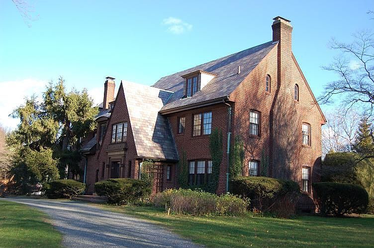65 Clark St, Belmont MA