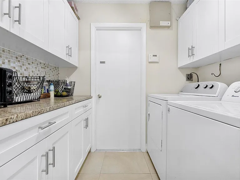 2850 Deer Creek Kelly Brooke Ln — Photo 17