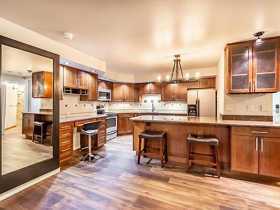3rd image of 3106-1625 Larimer St #3106