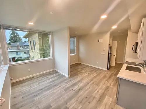 Floor plan 201