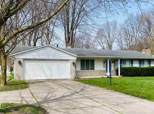 38721 Townhall St, Harrison Township, MI 48045