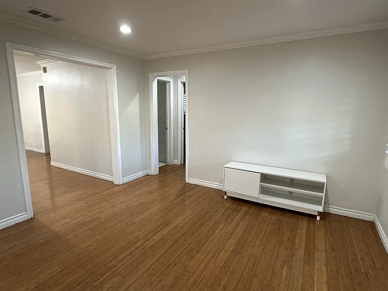 5138 W 141st St #3 — Photo 29