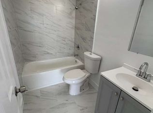 6620 W 2nd Ct APT 404, Hialeah, FL 33012