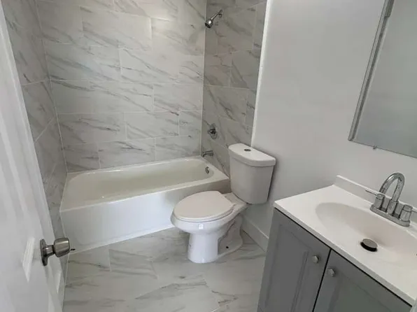 6620 W 2nd Ct APT 404, Hialeah, FL 33012