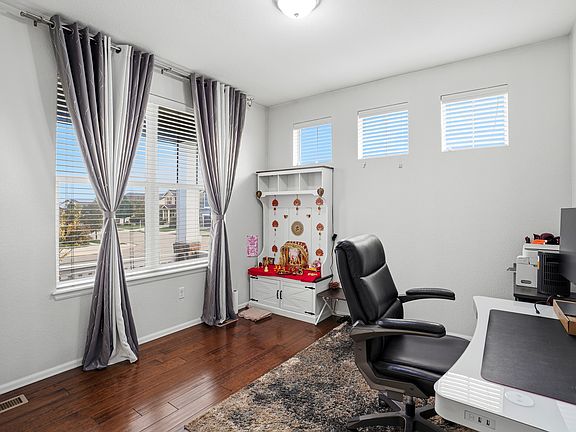 5th image of 10099 Isle Cir