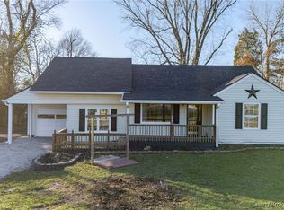 220 Madison Ave, Hanover, IN 47243