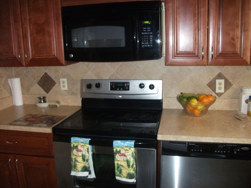 2nd image of 12530 Indiana Woods Ln