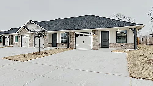 4906 Avion Ct Photo 1