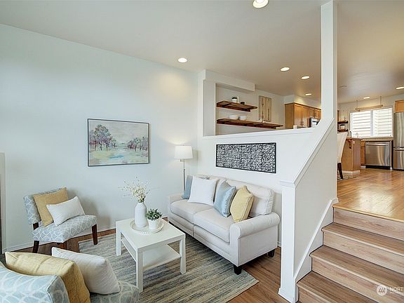 2nd image of 11213 Greenwood Avenue N #B