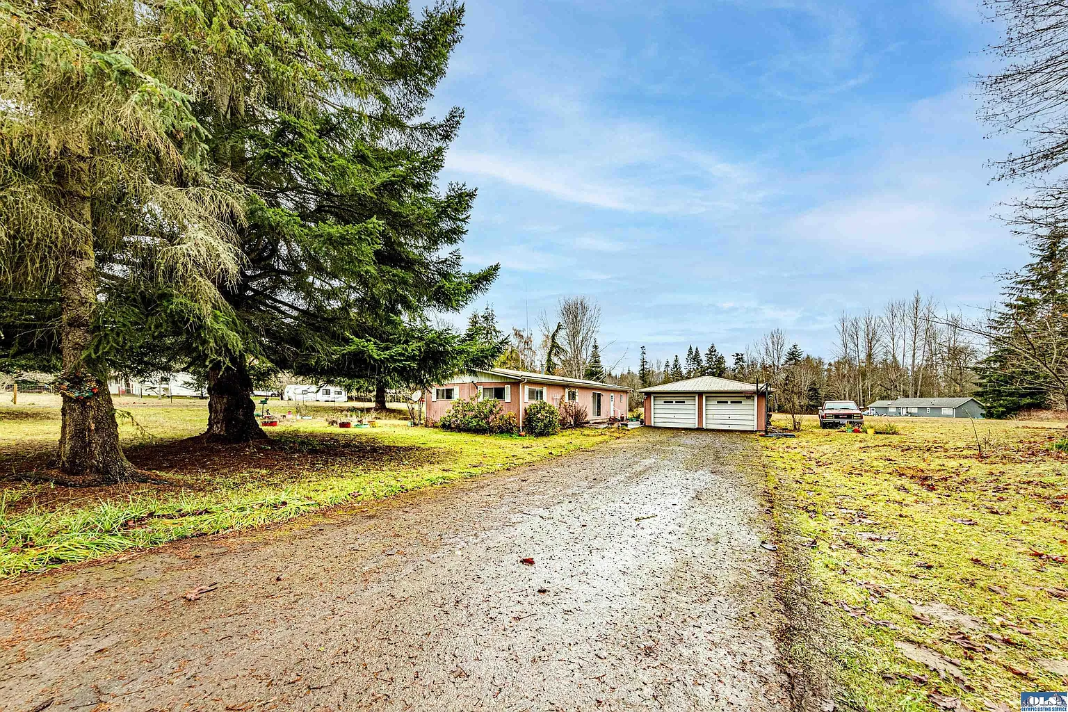 131 Wildwood Ln photo 1