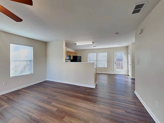 2nd image of 234 Aershire Ct